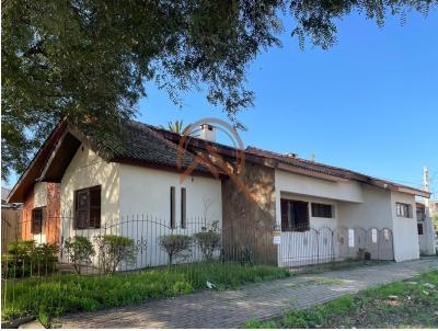 Casa para Loca��o, em Dom Pedrito, bairro Santa Terezinha, 3 dormit�rios, 4 banheiros, 1 su�te, 3 vagas