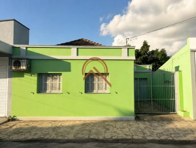 Casa para Venda, em Dom Pedrito, bairro , 2 dormit�rios, 2 banheiros, 1 vaga